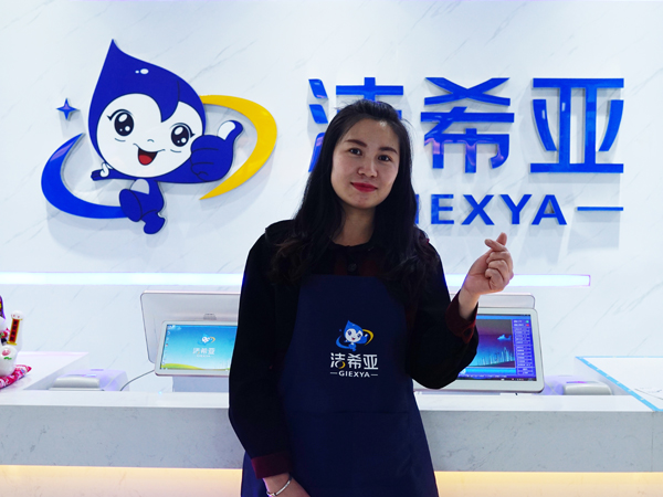 不用面对高压嘈杂，女性经营品牌干洗，开店自在从容